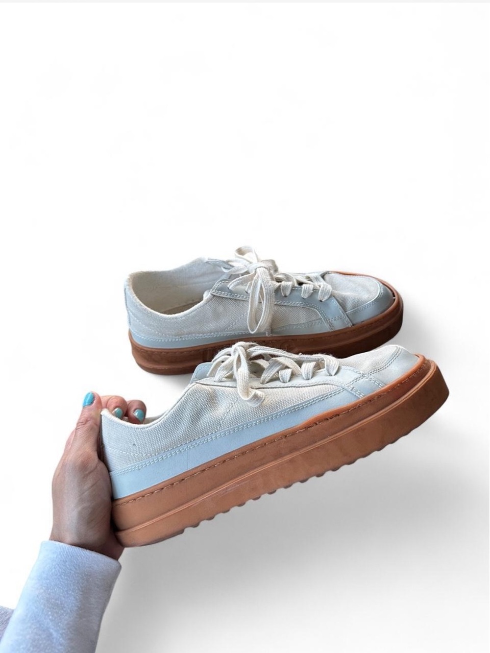 UNLESS x zero plastic waste women’s gum bottom shoe size 9
